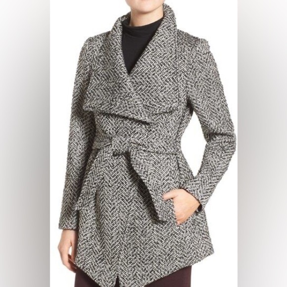 JESSICA SIMPSON Asymmetrical Button-Front Wrap Tweed Trench Coat Jacket - Picture 2 of 9